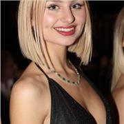 Diplomanda in lingue, livello di inglese C1, tanta voglia di insegnare, impartisco lezioni di inglese